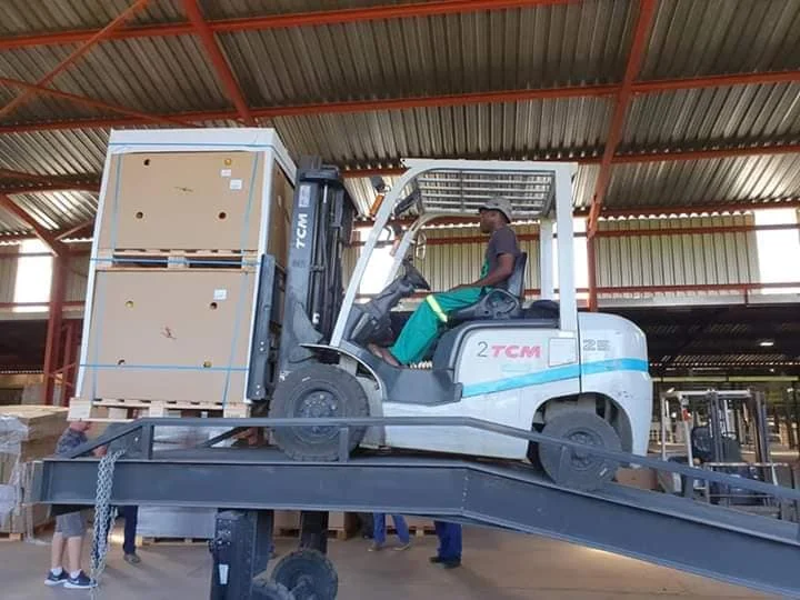 15 ton mobile yard ramp: 