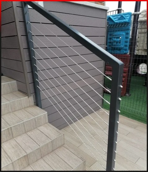 Cable balustrade: 