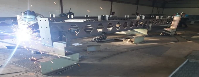 Welding in the workshop: 
